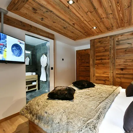 Black Stone Chalet 샬레 샤모니